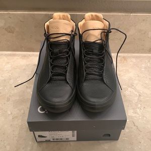 Ecco brand Kinhin Black/Veg Tan size 7-7.5 women’s shoe